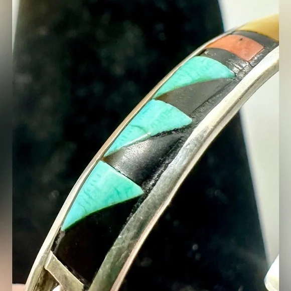 ZUNI JOHN & ROSALIE BOWANNIE JRB Navajo Sterling Silver Turquoise Cuff Bracelet - Picture 8 of 12